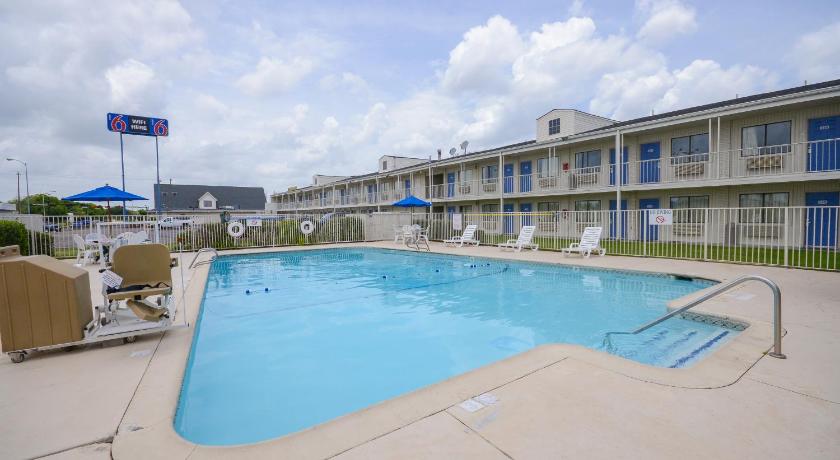 Motel 6-Webster, TX - Houston - Nasa Lake