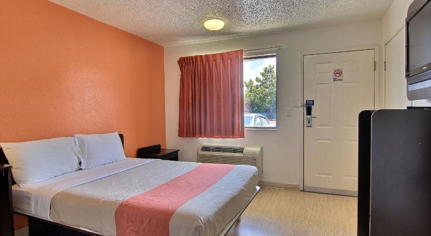 Motel 6-Austin, TX