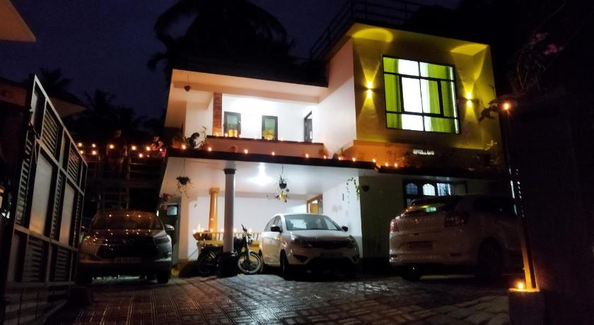 Jayuz Homestay &amp; Foodies — Hotel in Kozhikode / Calicut