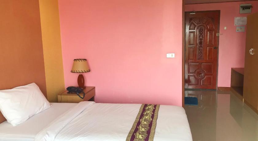 Image of Superior Twin Room 4