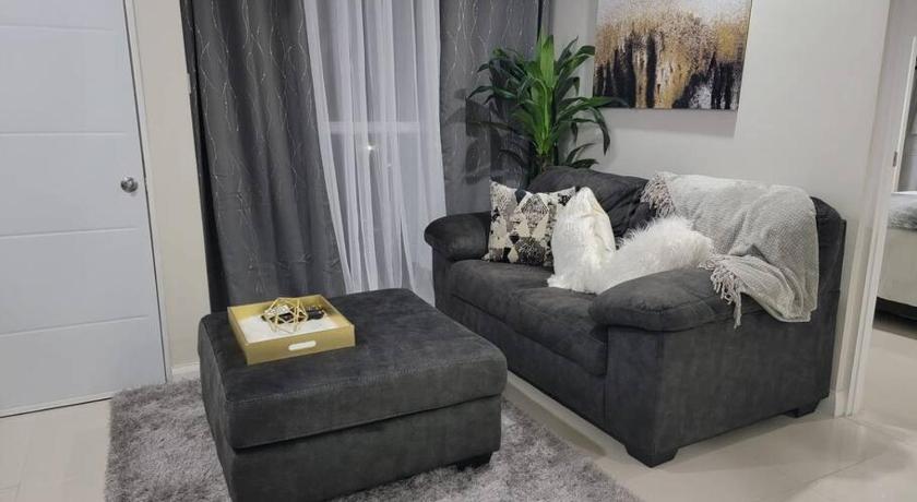 5 star by the sea (oceanview) — Hotel in Portmore