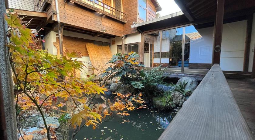 Rental vacation house You can leave your luggage the next day 家族や仲間と貸し切りゲストハウス 天満屋 photo