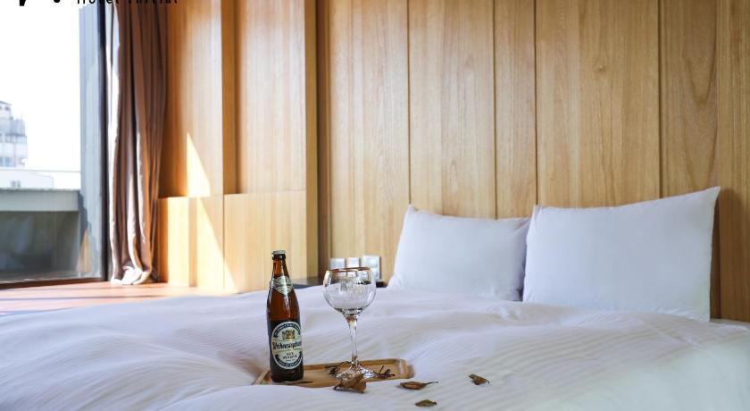 Image of Top View Room with Bathtub 10