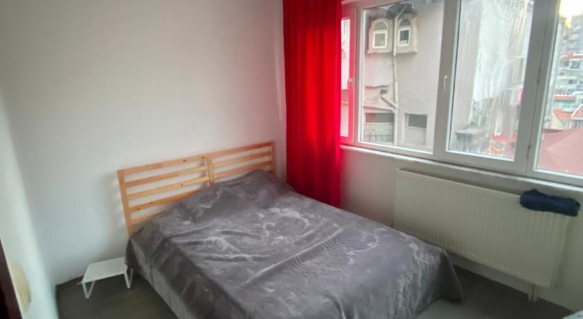 Room in best location , Taksim, cihangir photo