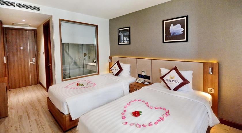 Image of Deluxe Room 12