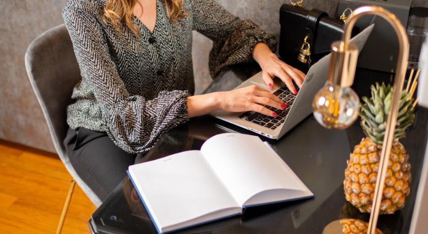 貝爾格勒 NATALI Luxury suites PARKING 3星级 酒店 设施