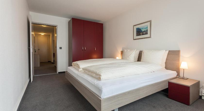 EMA House Serviced Apartments - Aussersihl photo