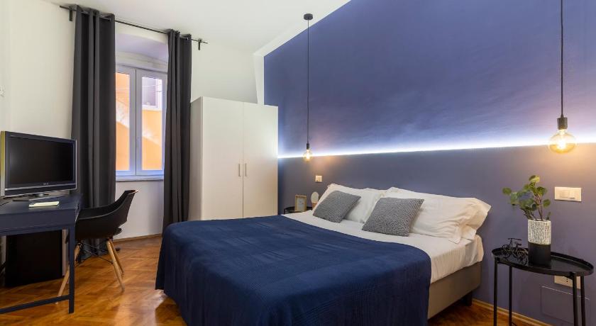 Lovely guest-room with private bathroom - image 2