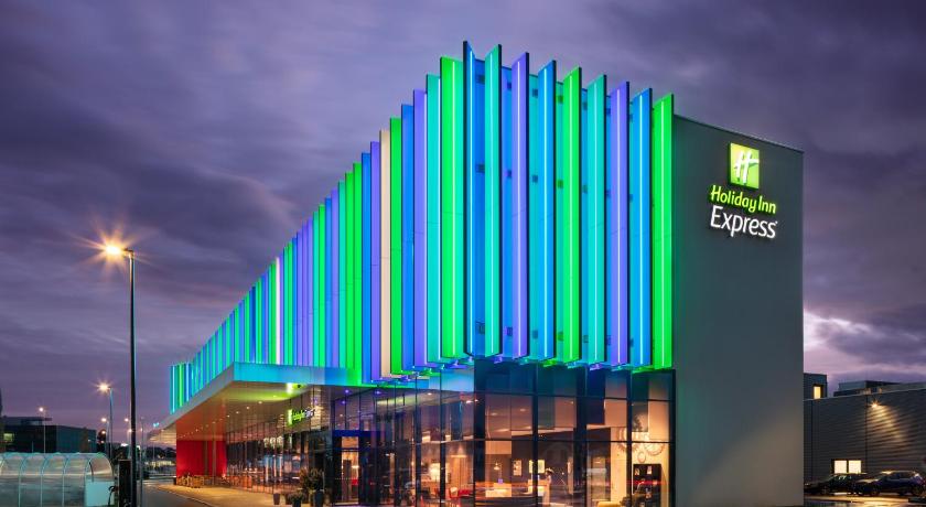Holiday Inn Express Aarburg - Oftringen — Hotel in Oftringen