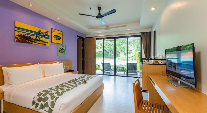 Image of Two Bedroom Family Suite with Pool View 0