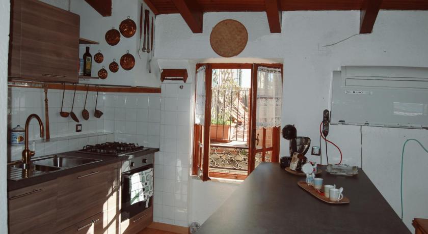 Casa batti photo