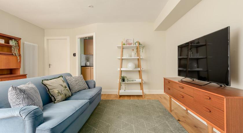 The Broughton St. Apartment (1BR) - New Town photo
