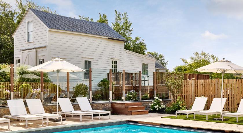 Block Island Beach House photo