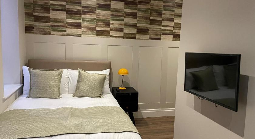 The Gresham Aparthotel photo
