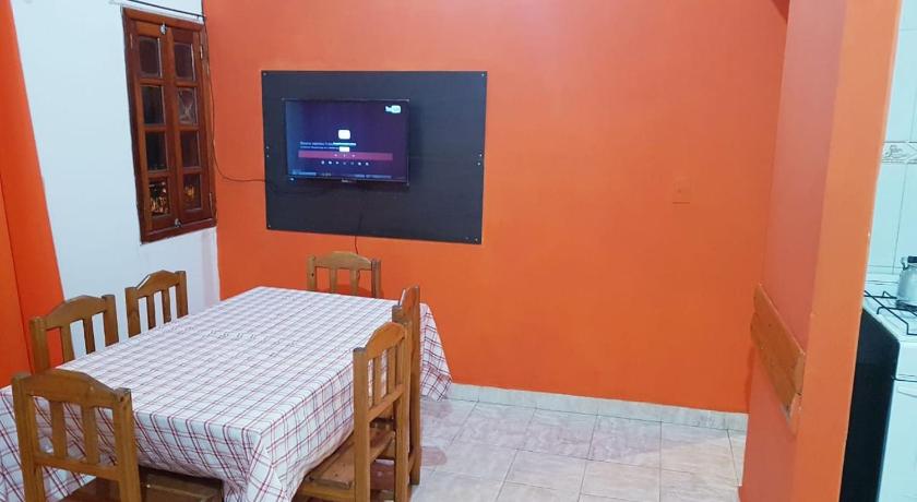 Alojamiento Familiar Nobili — Hotel in Puerto Iguazu