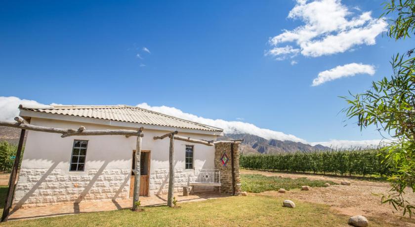 Lank-gewag Farm Cottage with private hottub photo