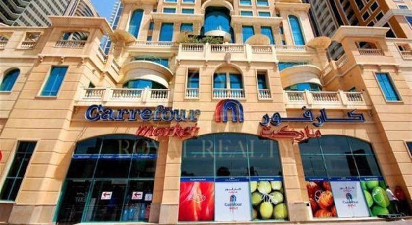 Private Rooms for "girls" only at Dubai, Marina — Hotel in Dubai
