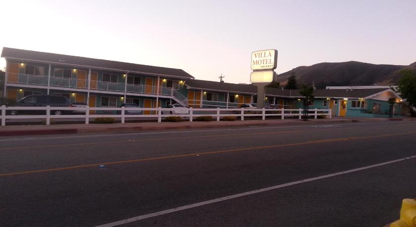 Villa Motel photo