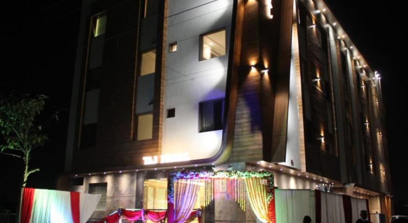 HOTEL TAJ PEARL – Agra, NC