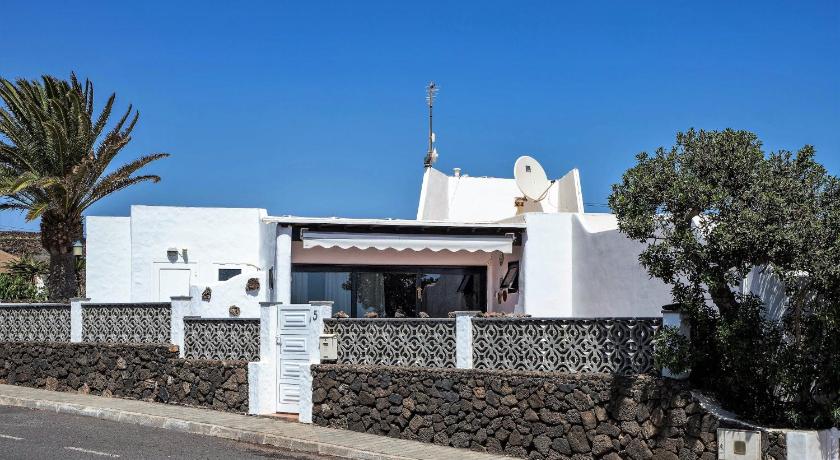 Casa CHARCO 5 — Hotel in Lanzarote