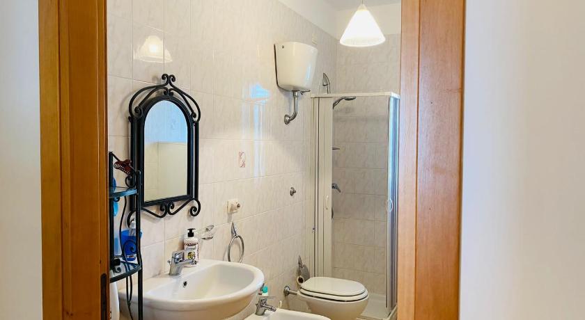 Image of Two-Bedroom Apartment 12
