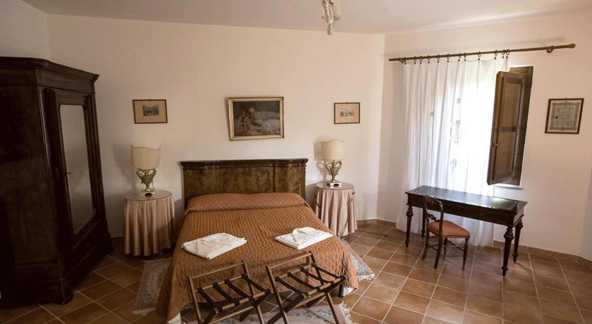Image of Quadruple Room 1