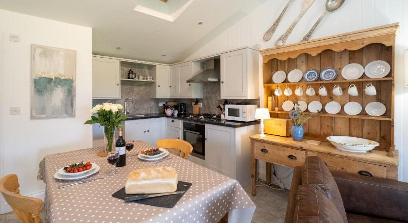 East Green Farm Cottage - Studio Barn - Aldeburgh Coastal Cottages photo