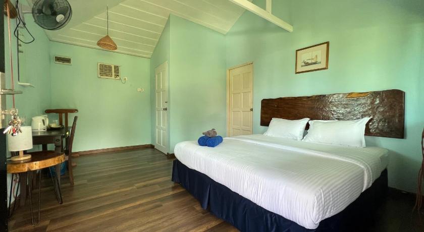 Image of Two-Bedroom Chalet 3