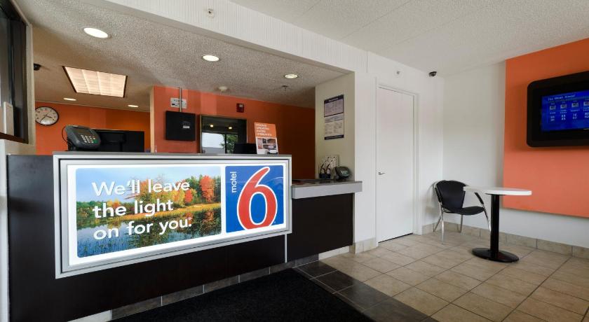 Motel 6-Gaithersburg, DC - Washington