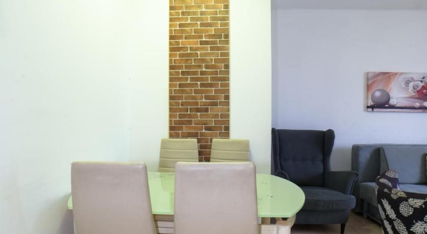 Image of Apartment with Balcony 10