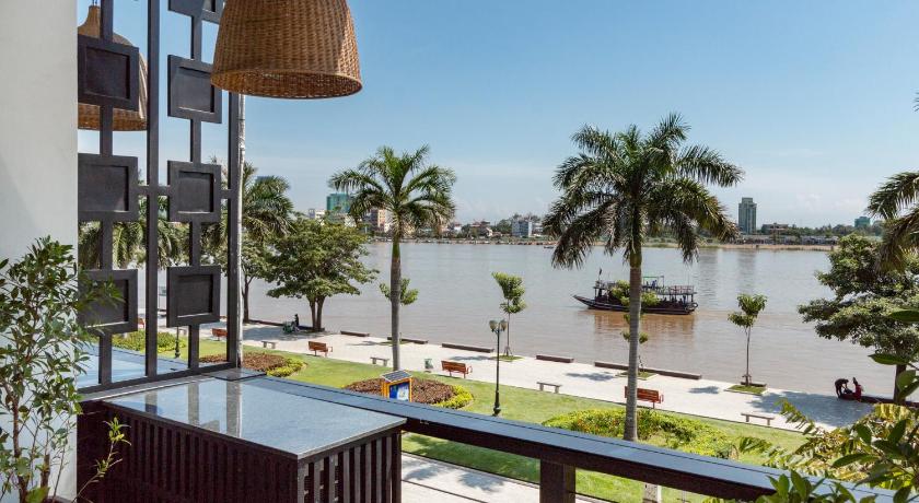 TAO Riverside Residence - image 3