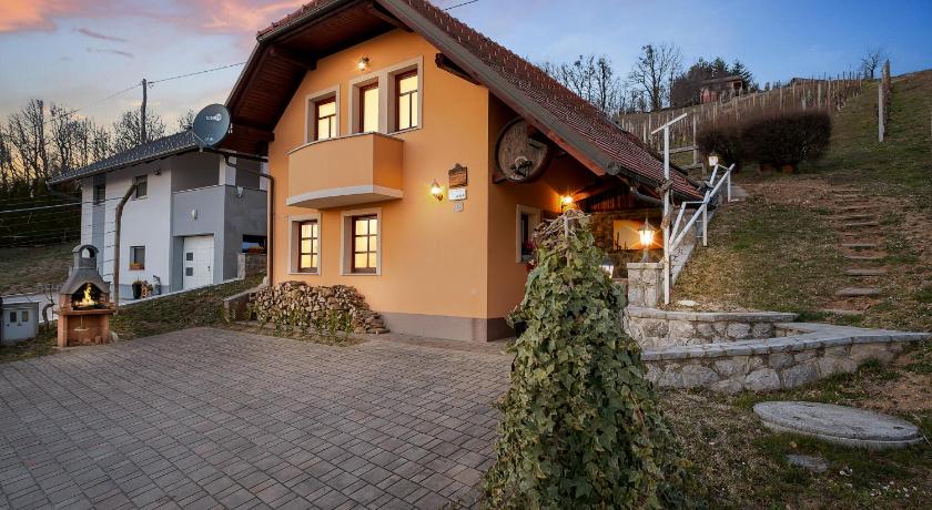 Vineyard Cottage Tramte