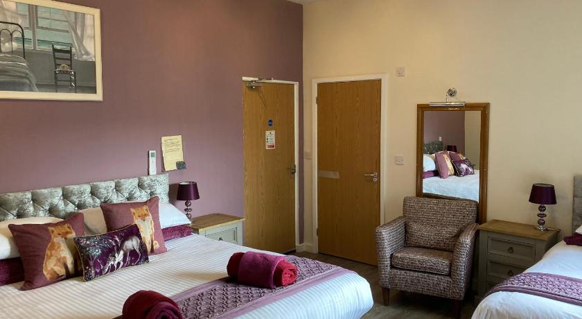 Image of Deluxe Large Family Room on Ground Floor 4