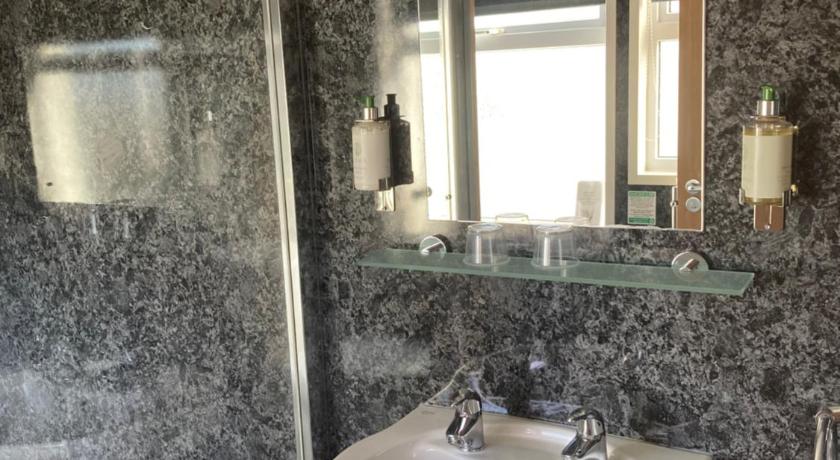 Image of Family Suite 5