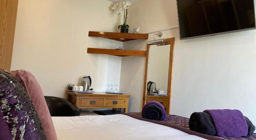 Image of Deluxe Double Room 9
