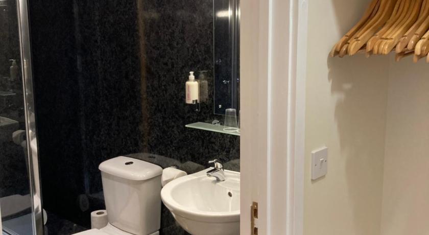 Image of Deluxe Double Room 11