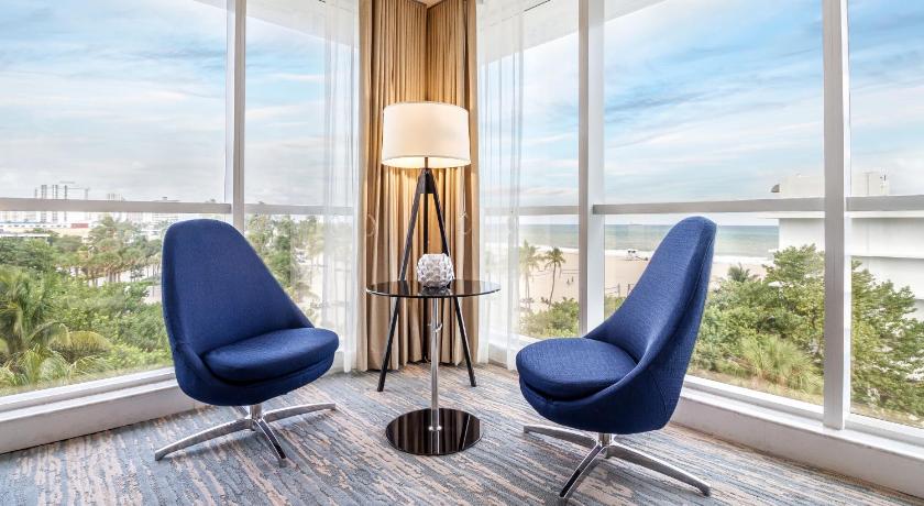 Image of Junior Suite Ocean View King Bed Room and Queen Sofa bed 13