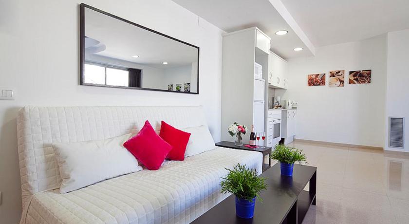 Image of One-Bedroom Apartment - Attic 8