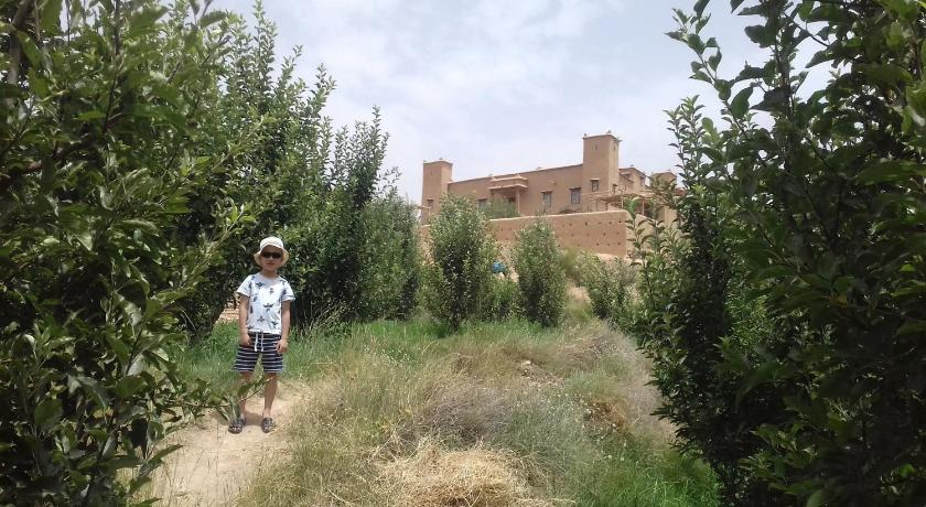 Kasbah Izoran photo