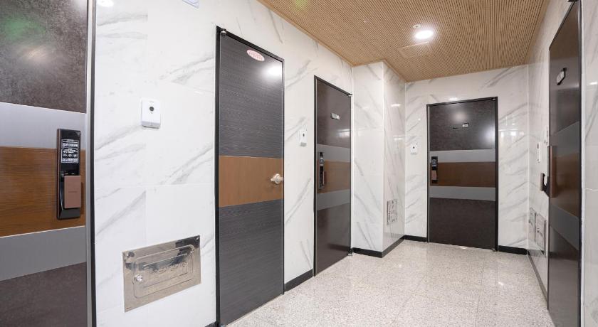 Jeju Seomun Residence Hotel photo