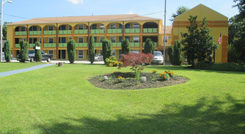 Plum Tree Inn photo