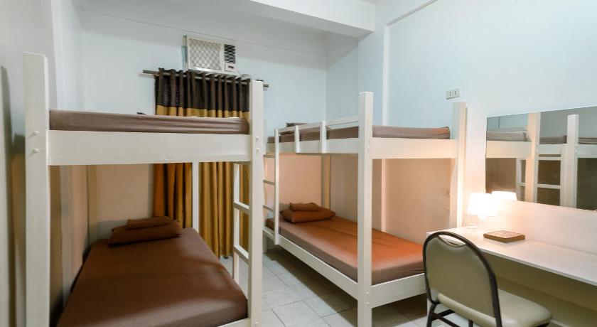 Image of 4 Bed Mixed Dorm 0