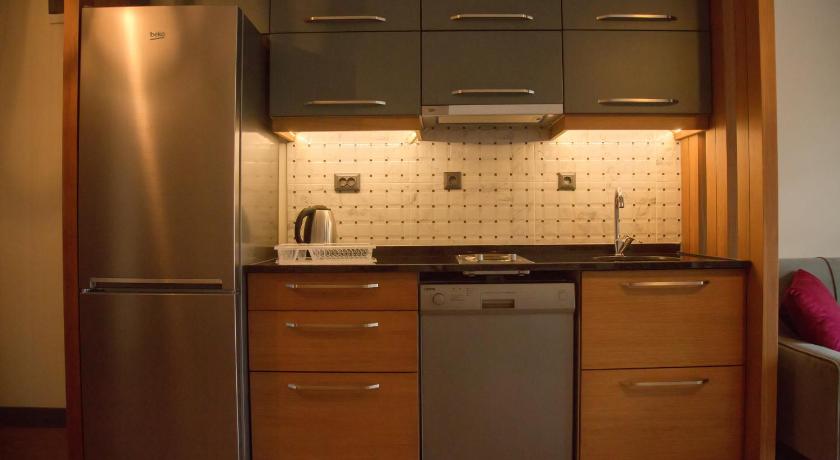 Ceneviz Suit Apart Otel photo