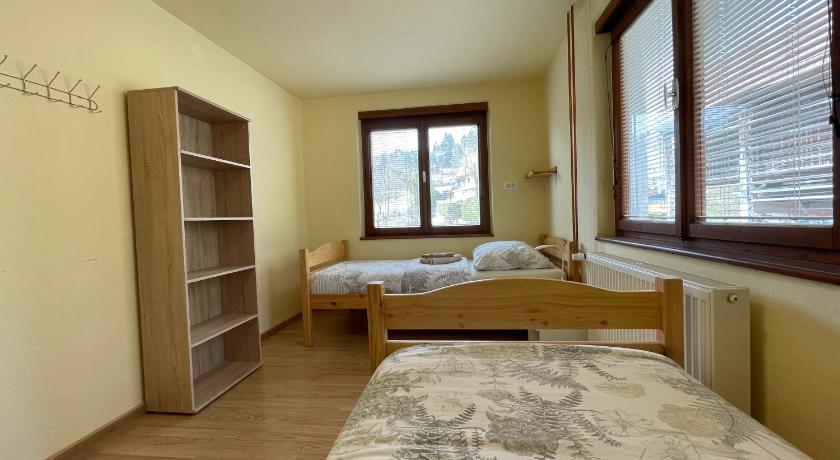 Dolar Rooms photo