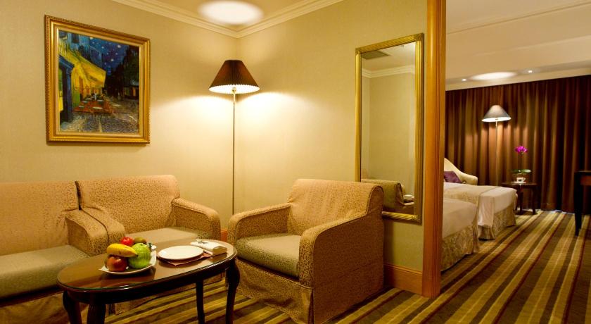 Image of Deluxe Twin Bed 7