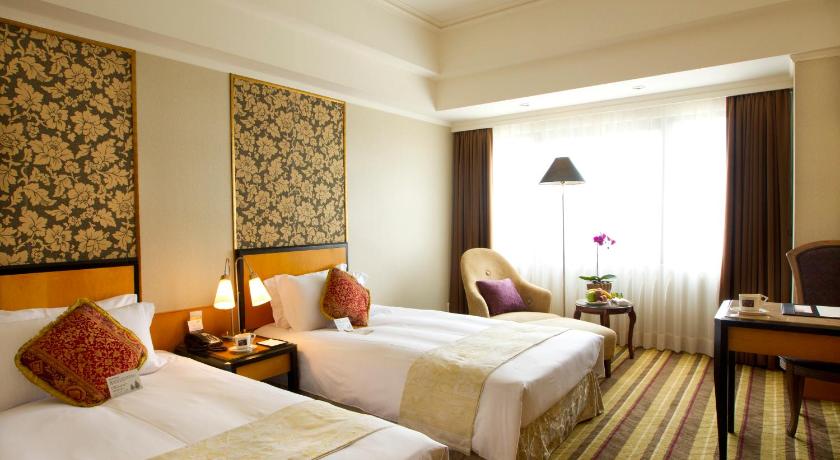 Image of Deluxe Twin Bed 3