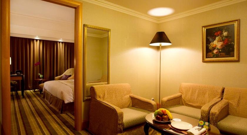 Image of Deluxe Double Bed 9