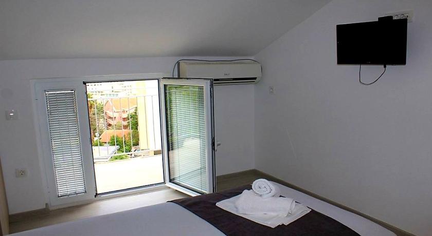 Apartmani Stanisic-Becici photo