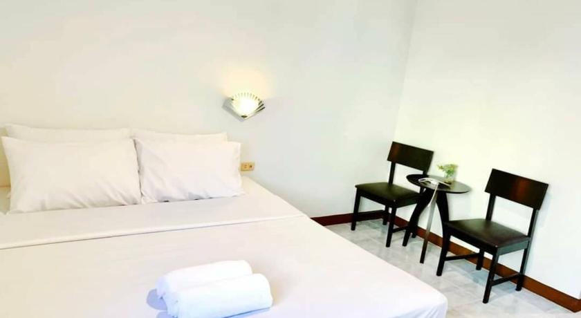 โรงแรมสุขวิไล Sukwilai Hotel — Hotel in Hua Hin / Cha-am