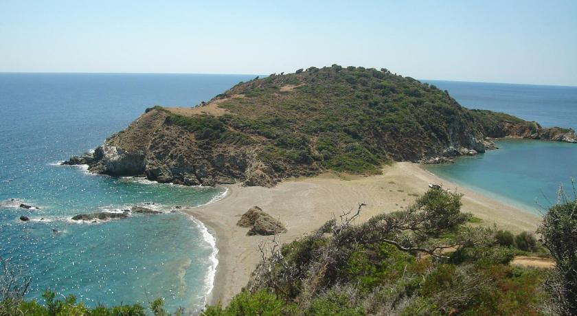 Asterias Hotel photo